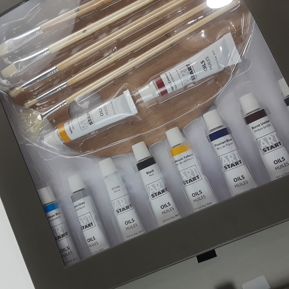 NWT Kit Oil Painting Introduction